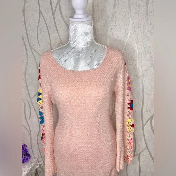 🎀🌷 Retro Style Pink Flare Bell Sleeve Crochet Floral Embroidery Sweater Dress 🌷🎀 - Picture 10 of 15
